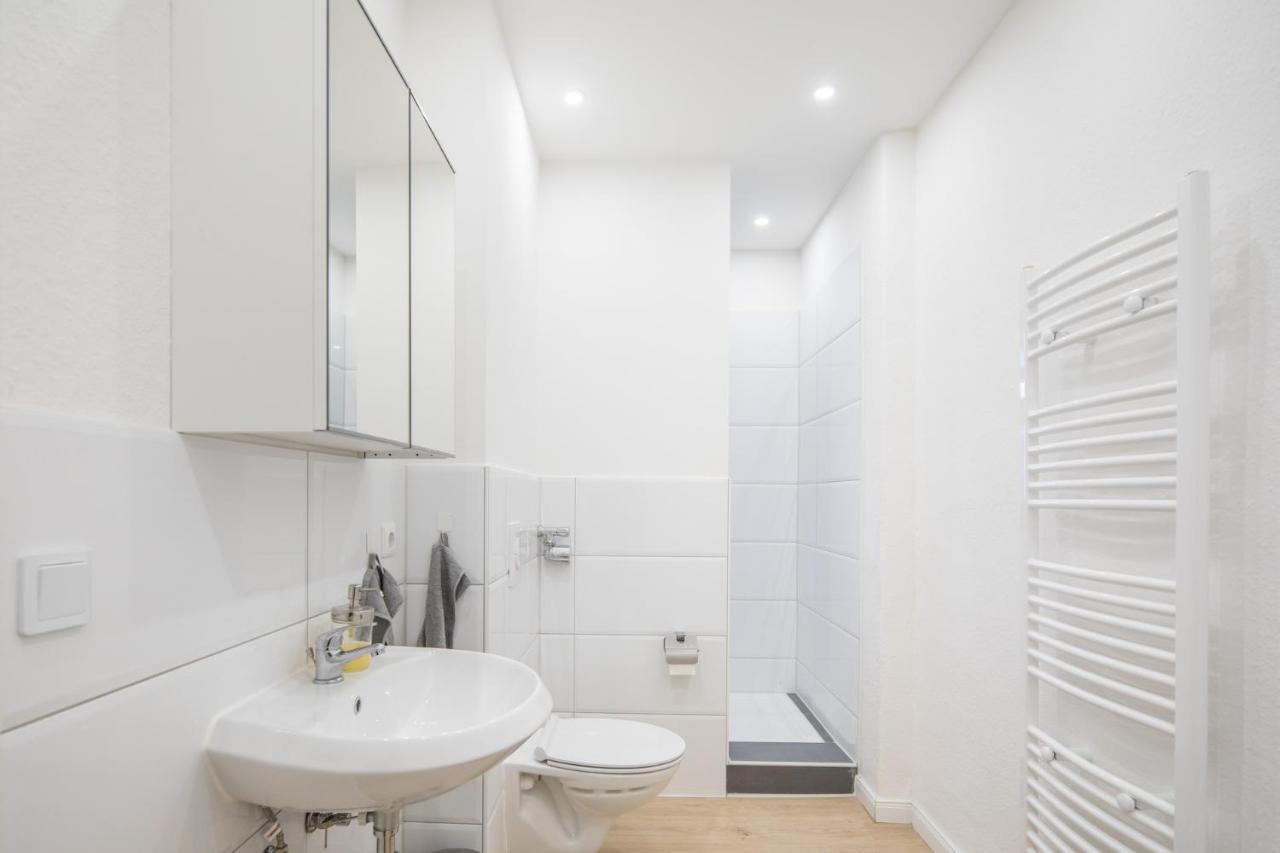 Spacious 2 Bedroom Apartment Close To Stadtpark Hamburg Exterior photo